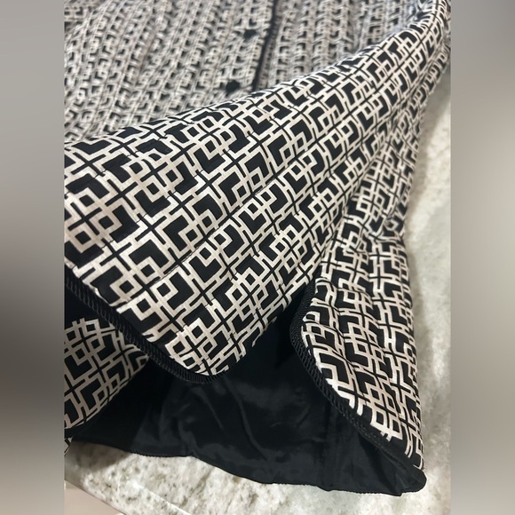 Silkland Pure Silk Jacket Geometric Black White Quilted Women’s M Artsy - Picture 4 of 11